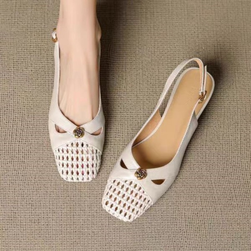 Mule Slip On - 여성용 프렌치 스타일 클로즈드 토 샌들,